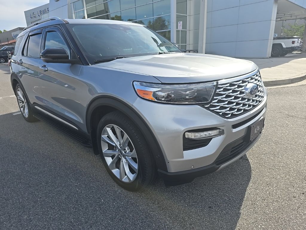 2022 Ford Explorer Platinum