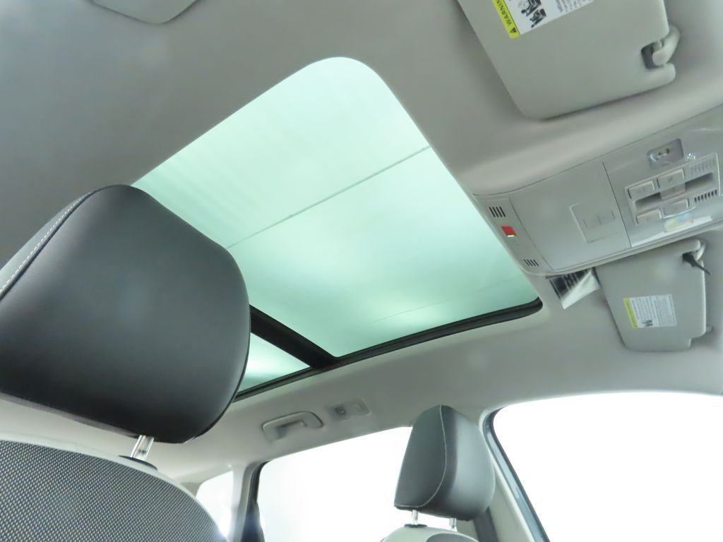 Thumbnail: 2025 Volkswagen Taos - 18