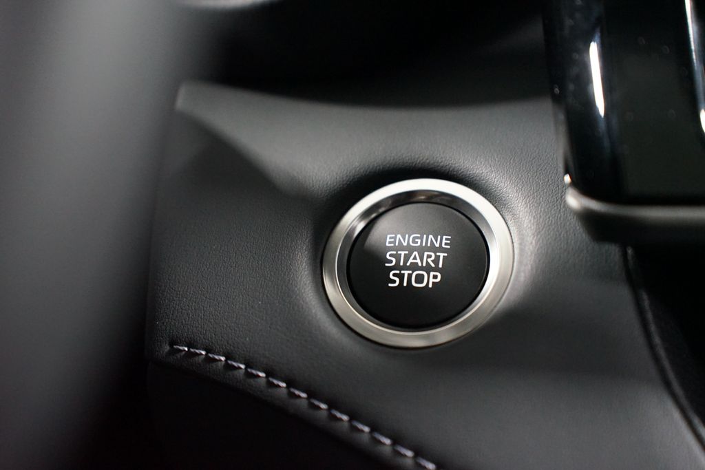 Thumbnail: 2026 Toyota Highlander - 23