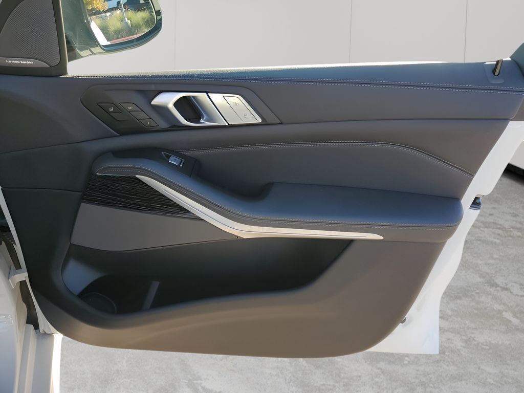 Used Car 2022 Bmw X7  Xdrive40i For Sale Under $60,000 In Austin, Texas