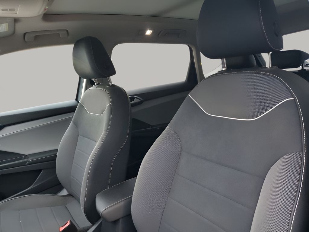 Used Car 2024 Volkswagen Taos  1.5t Se For Sale Under $25,000 In Austin, Texas