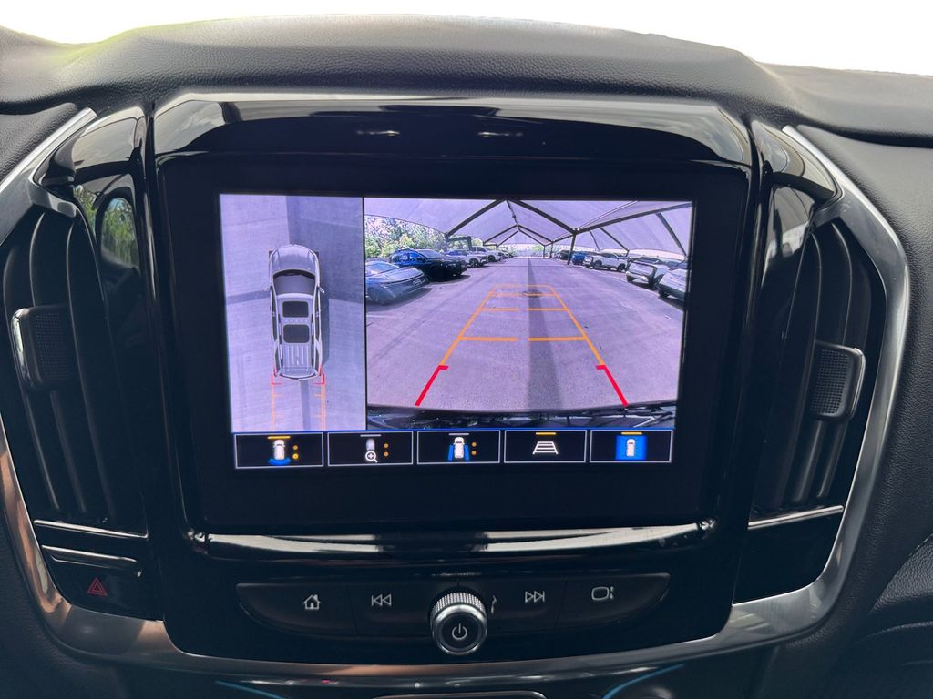 Used Car 2023 Chevrolet Traverse  Lt Leather For Sale Under $35,000 In Round Rock, Texas