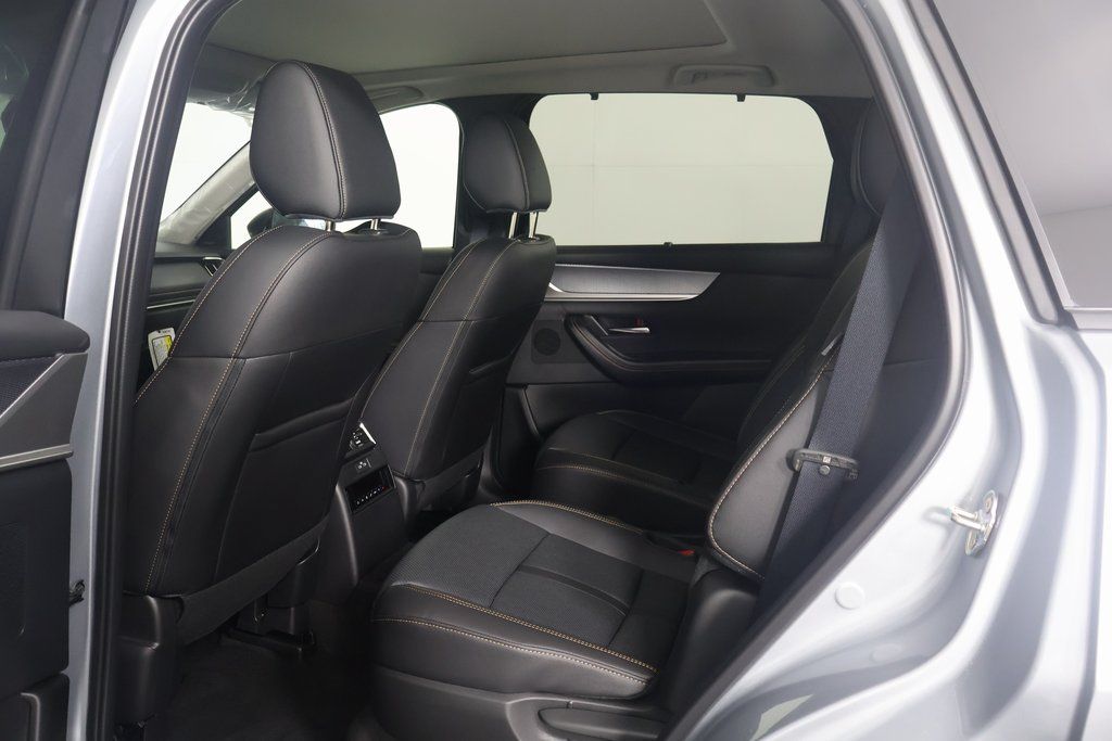 2025 Mazda CX-90 Premium 6