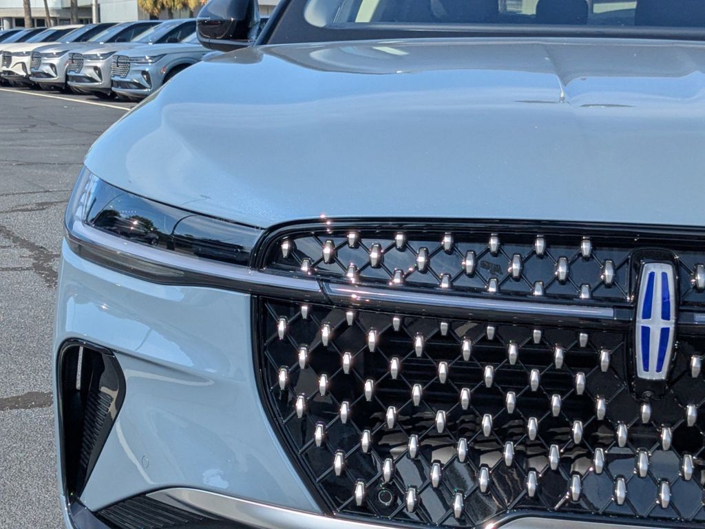 2025 Lincoln Nautilus Hybrid Reserve