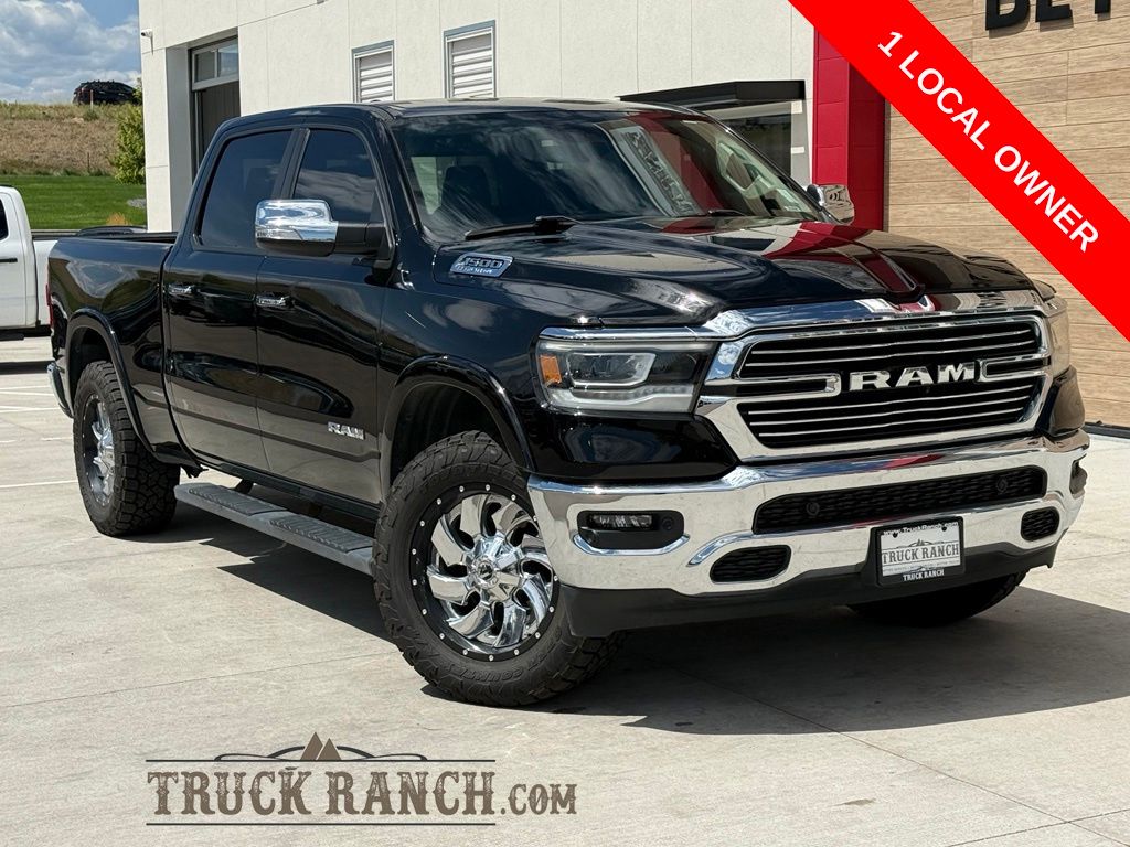 2022 RAM 1500 Laramie Crew Cab 4WD