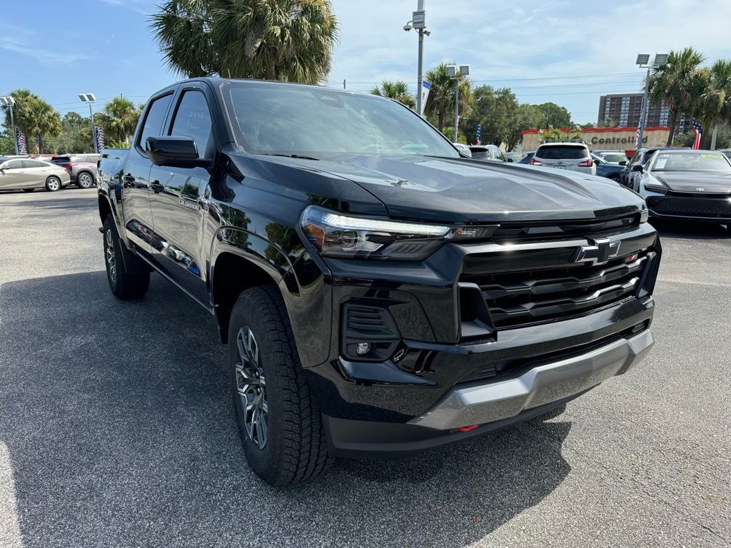 2024 Chevrolet Colorado Z71 10