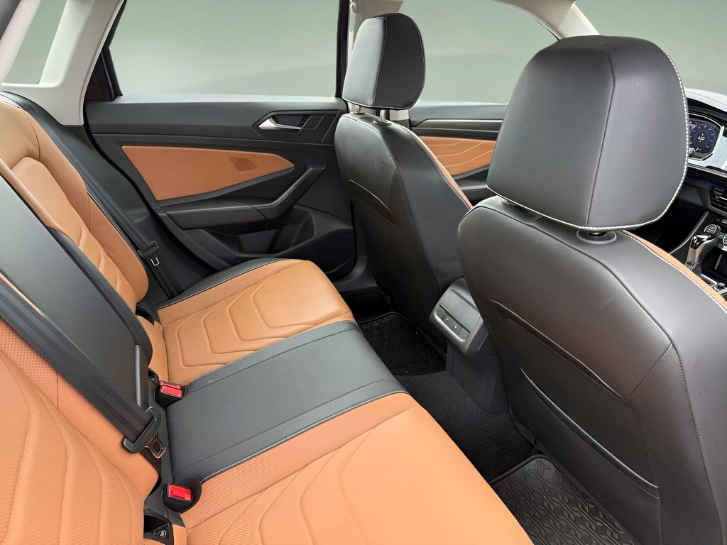 Used 2024 Volkswagen Jetta Sedan