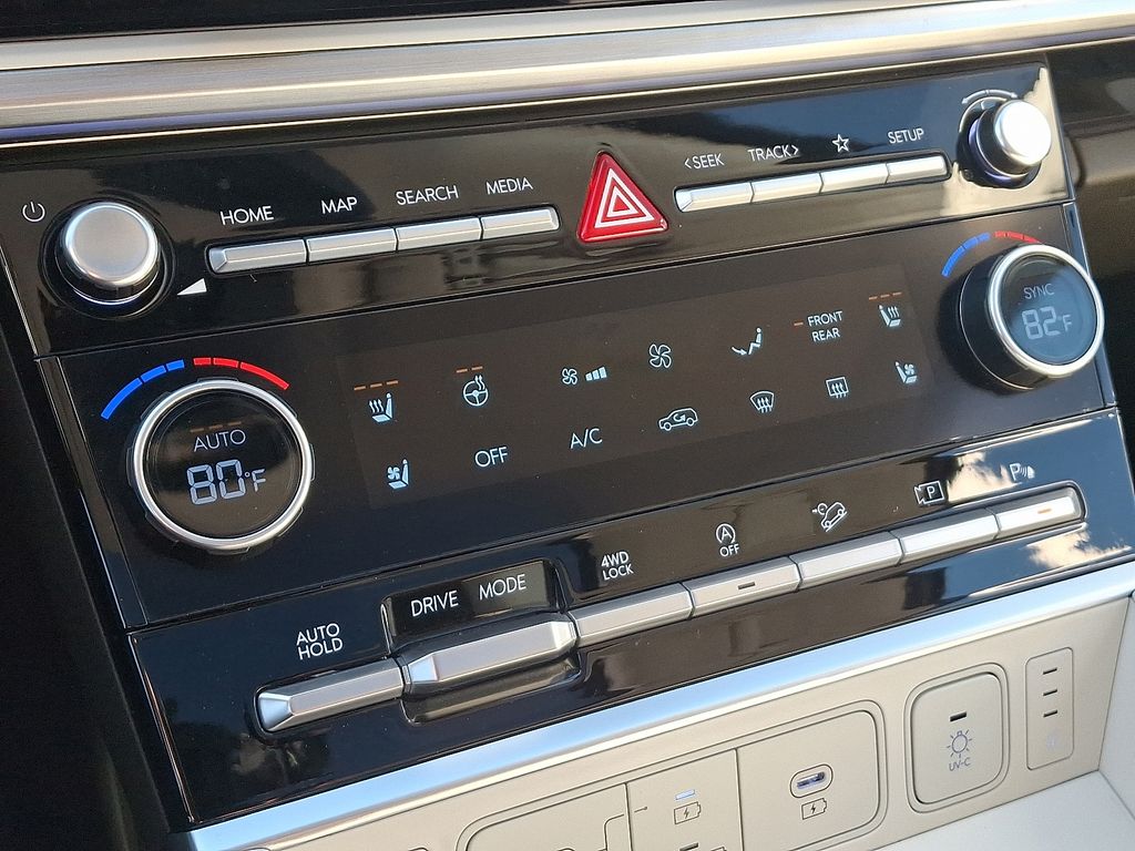 Thumbnail: 2024 Hyundai Santa Fe - 20