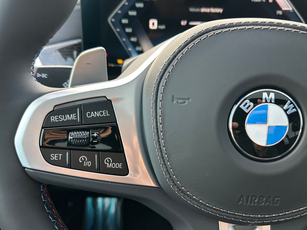 2025 BMW X7 M60i 20