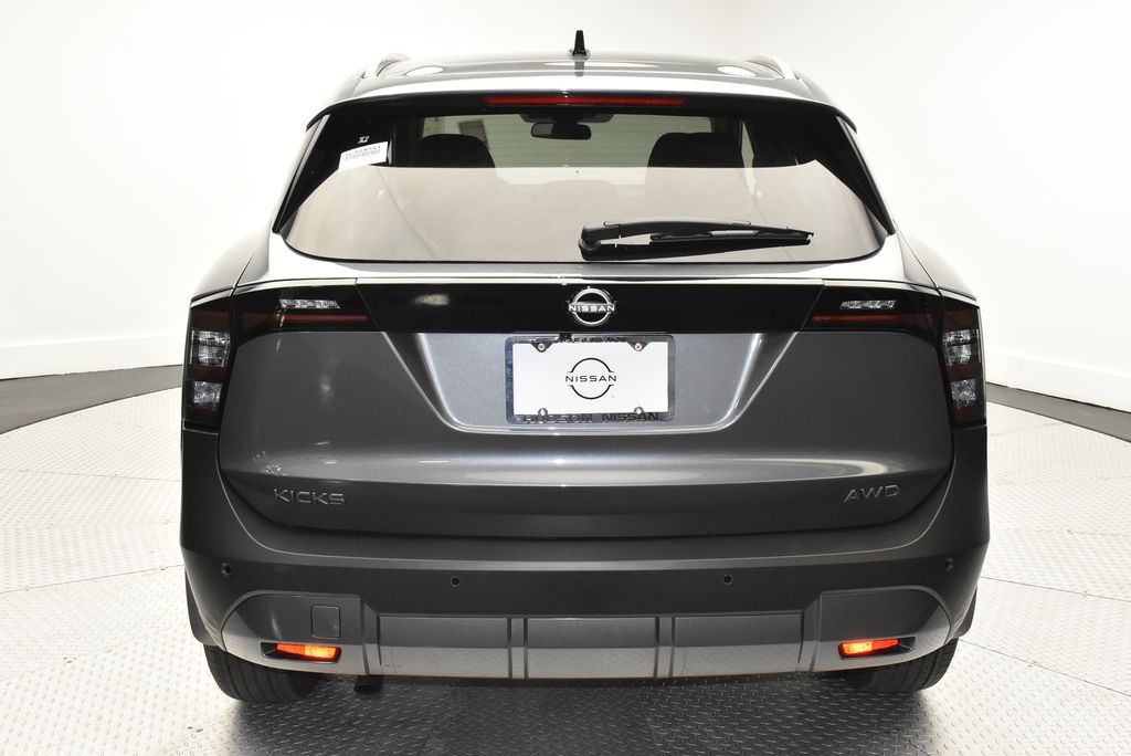 Thumbnail: 2026 Nissan Kicks - 6