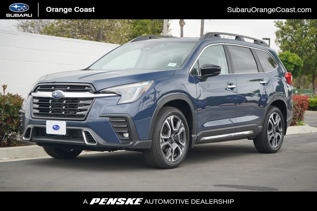 2025 Subaru Ascent Touring -
                Santa Ana, CA