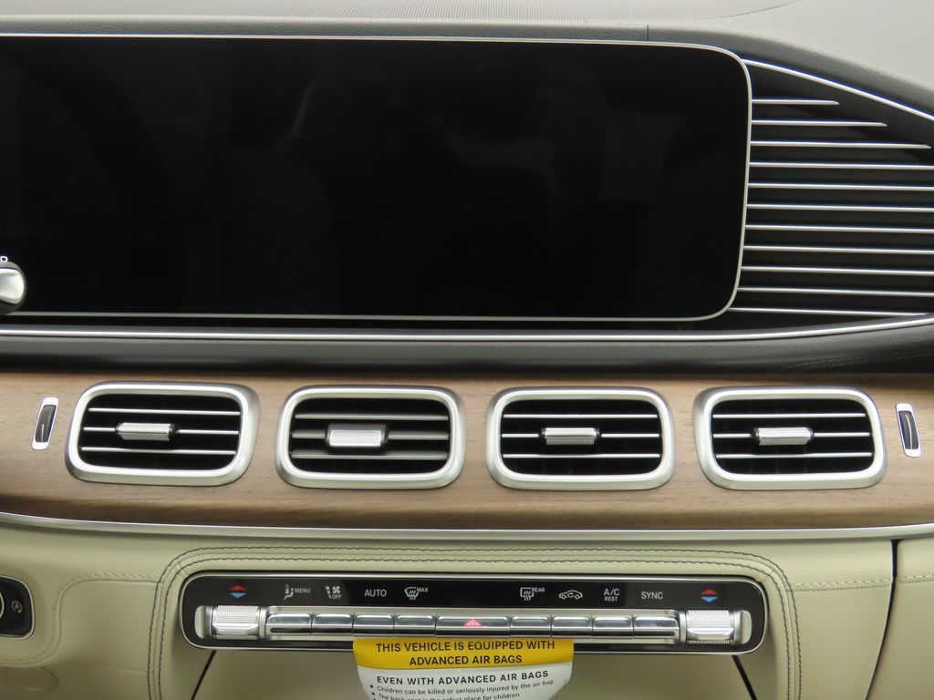 Thumbnail: 2026 Mercedes-Benz GLE - 14