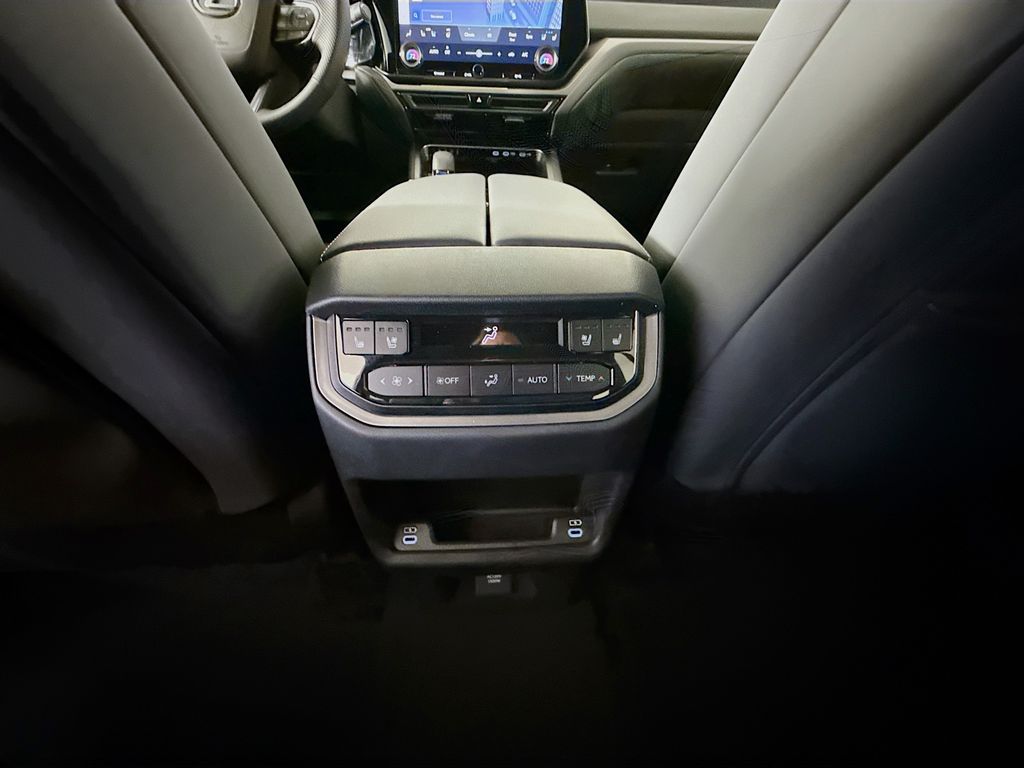 Thumbnail: 2026 Lexus TX - 18