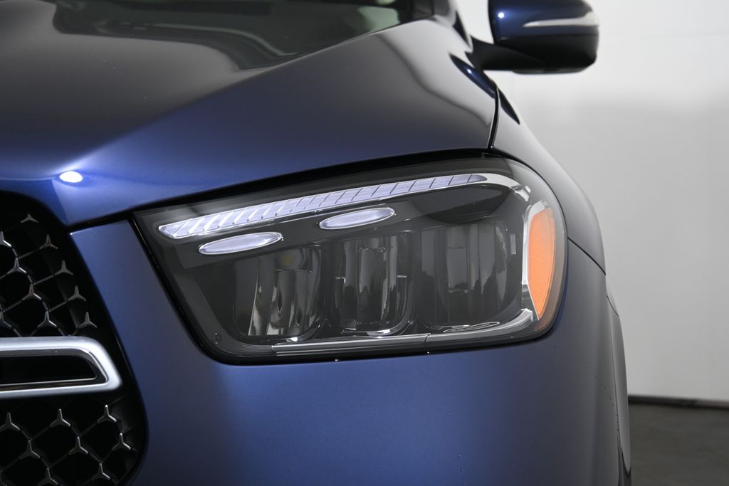 Thumbnail: 2026 Mercedes-Benz GLE - 10