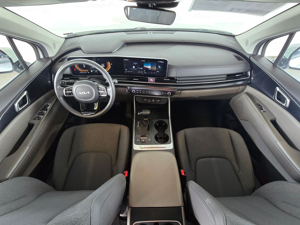 Thumbnail: 2025 Kia Carnival - 12