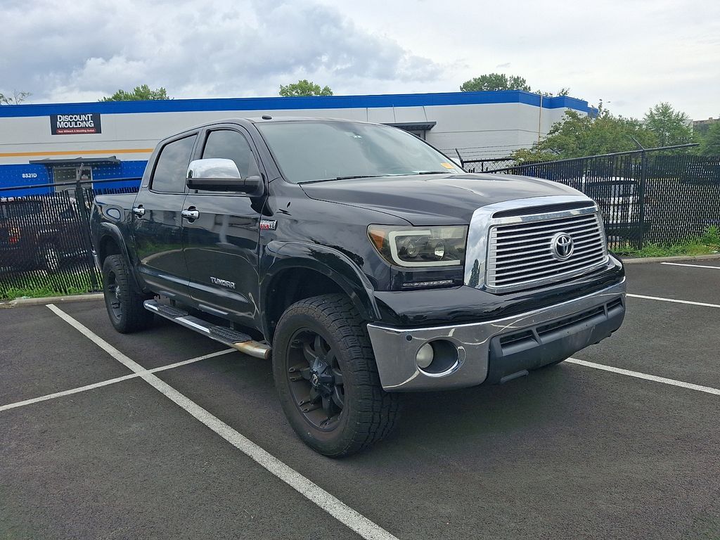 Thumbnail: 2013 Toyota Tundra - 3