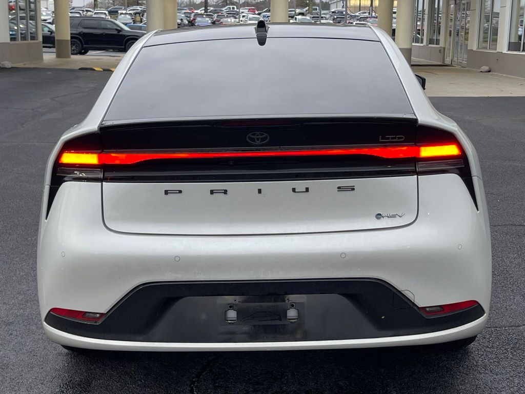Thumbnail: 2024 Toyota Prius - 4