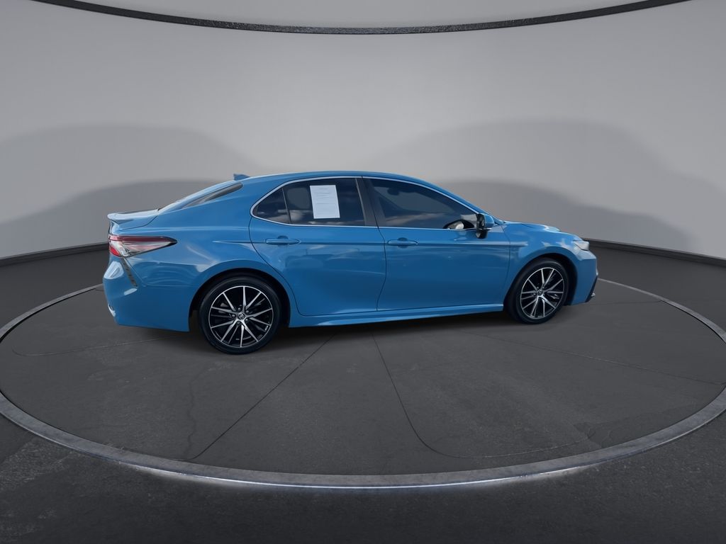 Thumbnail: 2023 Toyota Camry - 9