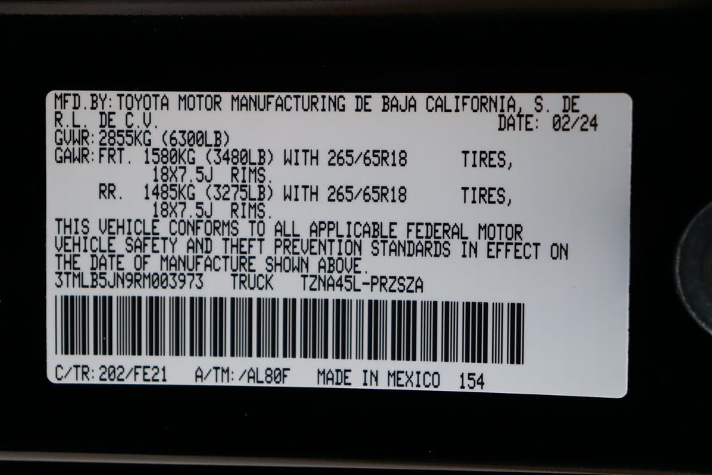 2024 Toyota Tacoma TRD Sport 17