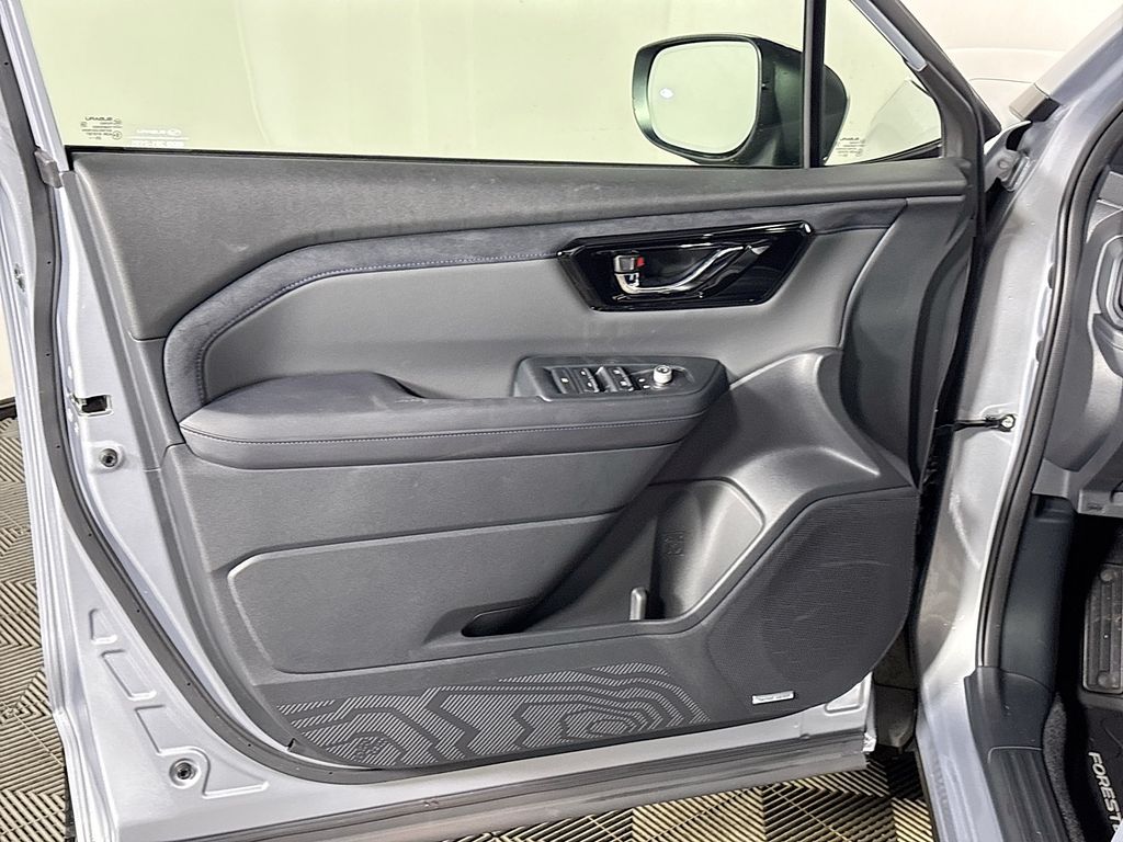 2025 Subaru Forester Hybrid Limited