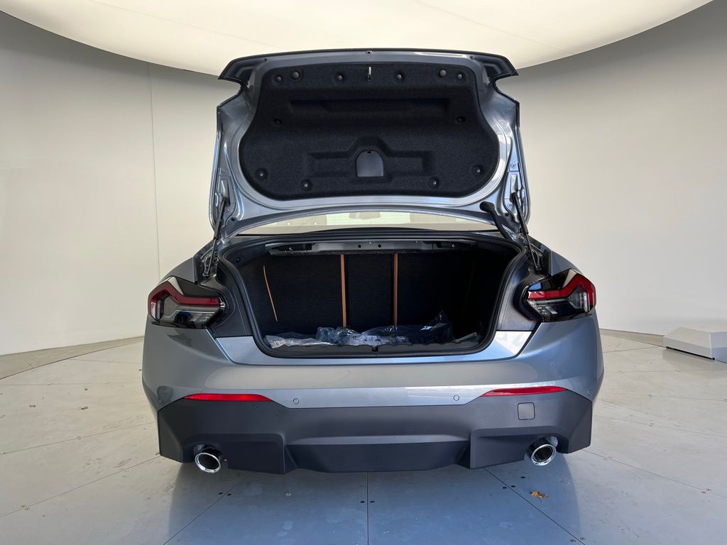 Thumbnail: 2026 BMW 2 Series - 5