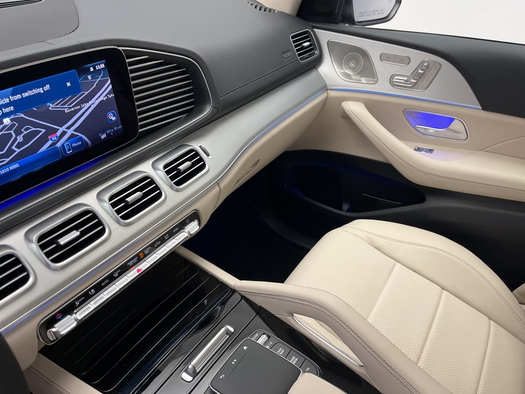 Thumbnail: 2026 Mercedes-Benz GLS - 22