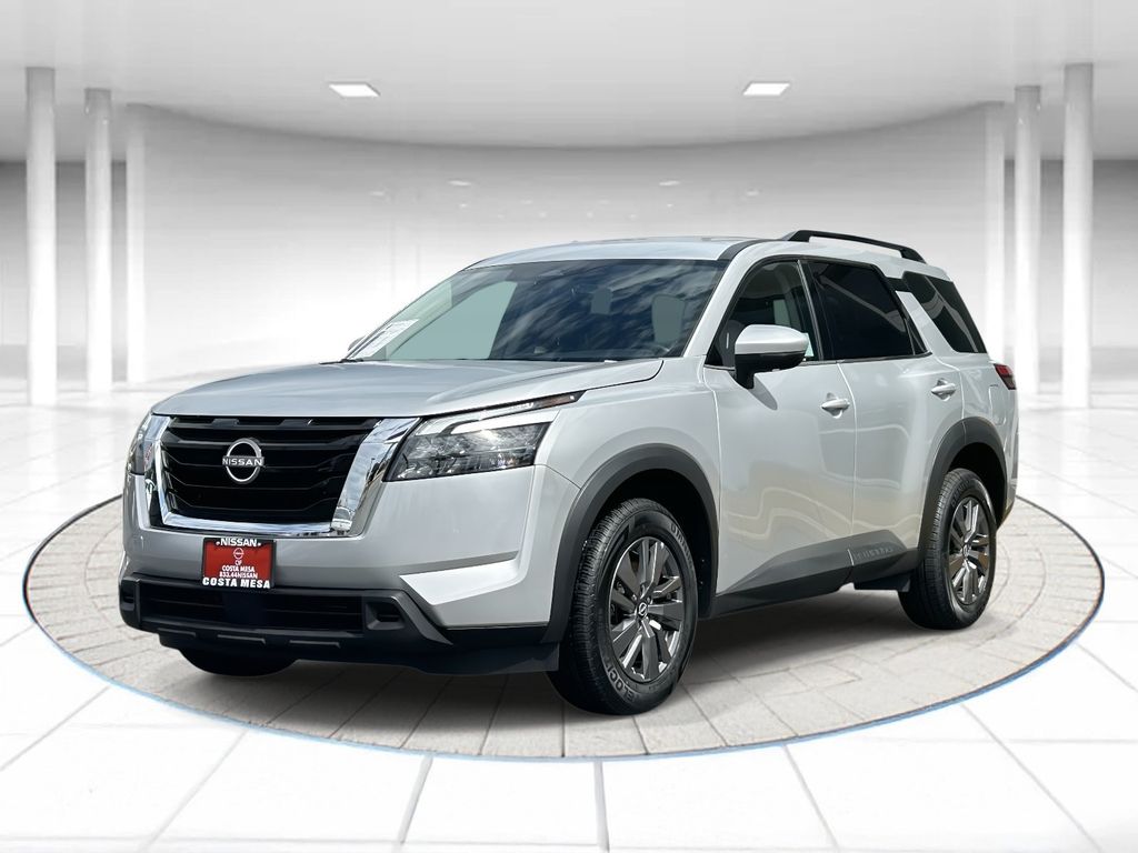 Brilliant Silver Metallic 2025 Nissan Pathfinder SUV / Crossover All-Wheel Drive 9-Speed Automatic