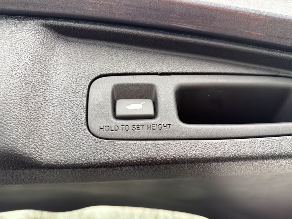 Thumbnail: 2021 Honda CR-V - 23