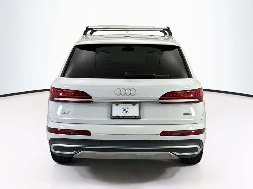 Thumbnail: 2023 Audi Q7 - 6