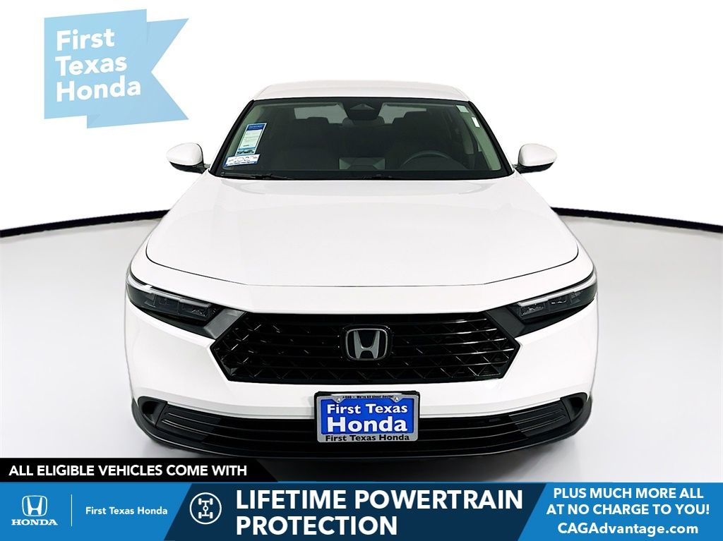 2025 Honda Accord LX photo