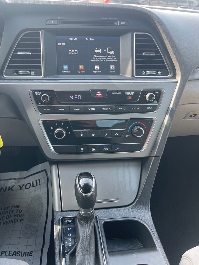 2017 Hyundai Sonata SE Gray at Don McGill Toyota
