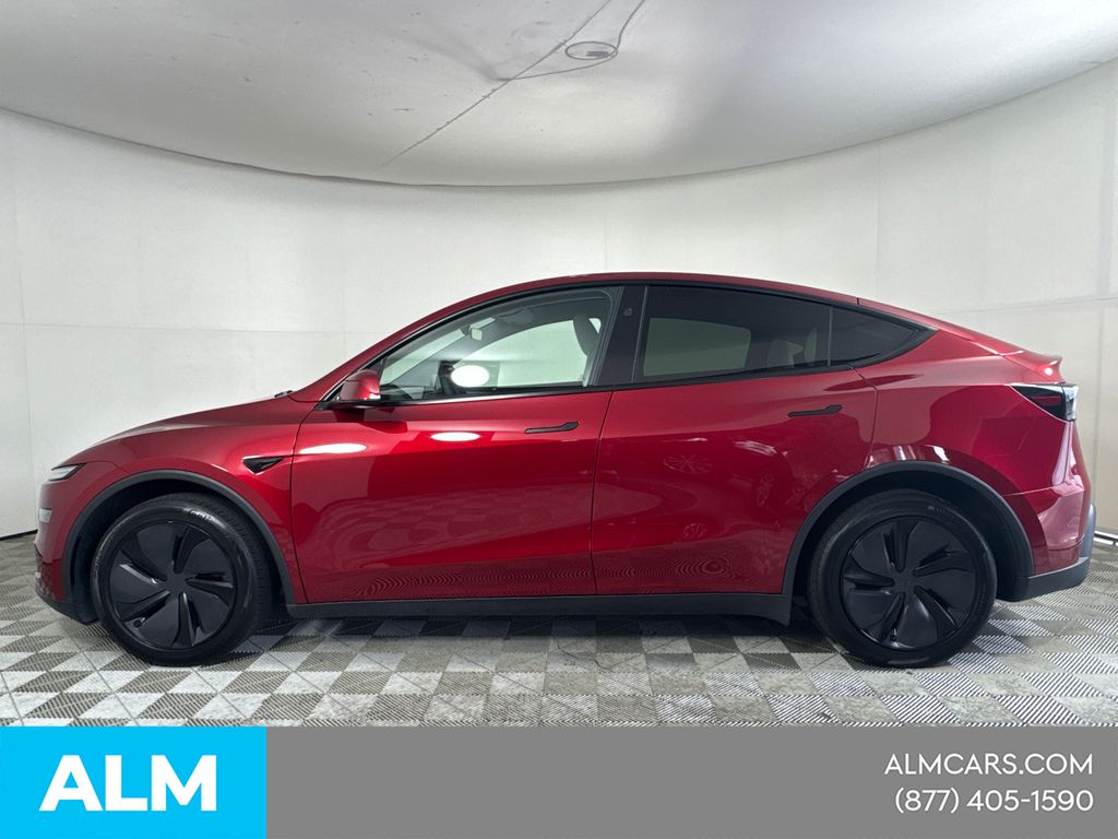 2026 Tesla Model Y Long Range - Photo 11
