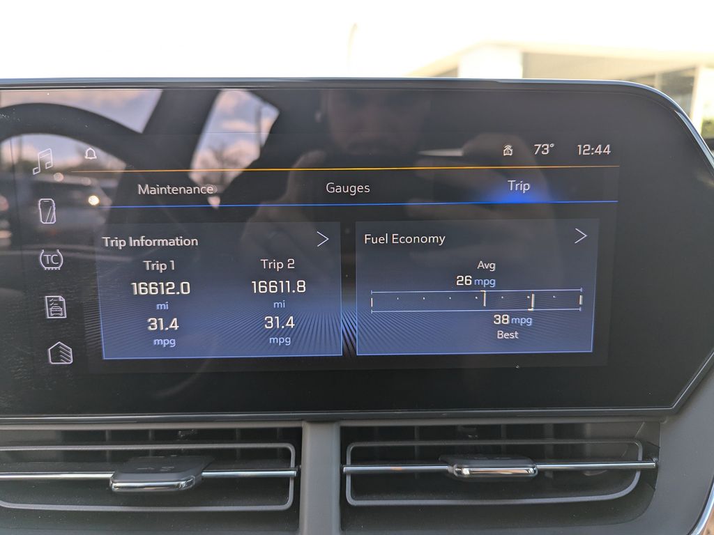 used 2025 Chevrolet Trax car, priced at $18,993