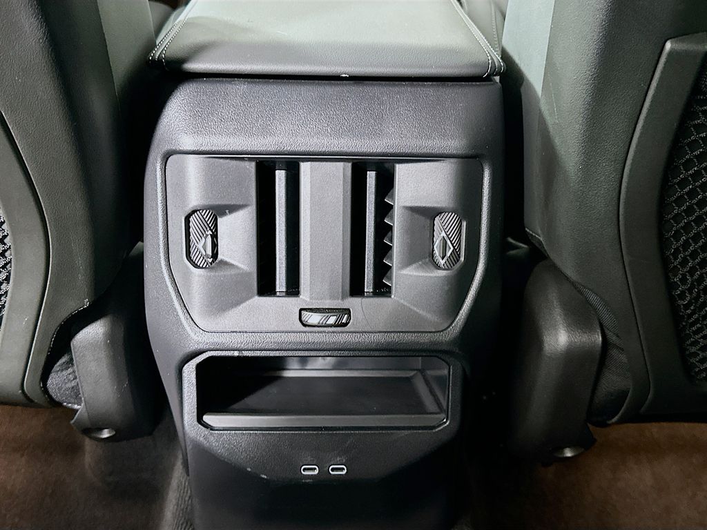 Thumbnail: 2025 BMW X3 - 24