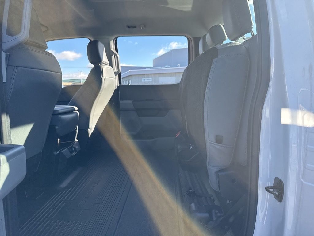 New 2026 White Ford XL image 19