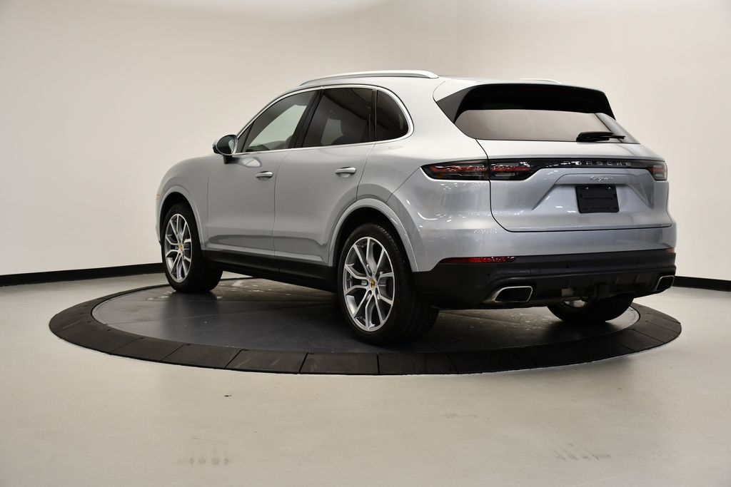 2023 Porsche Cayenne  3