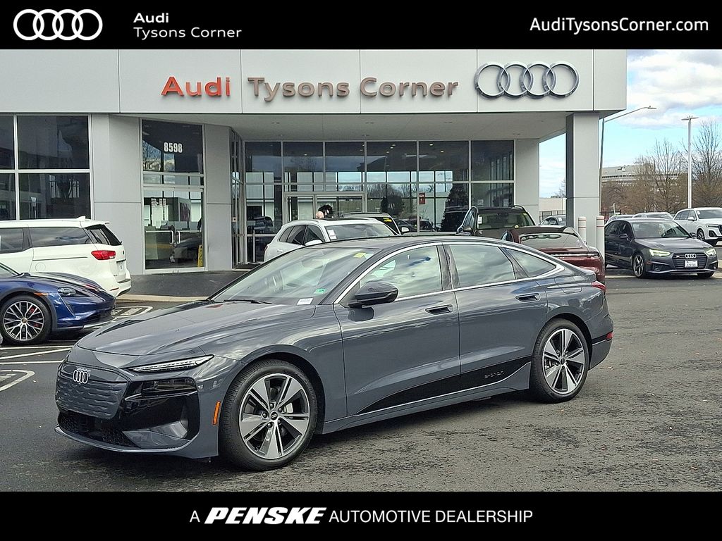 Thumbnail: 2025 Audi e-tron S - 1