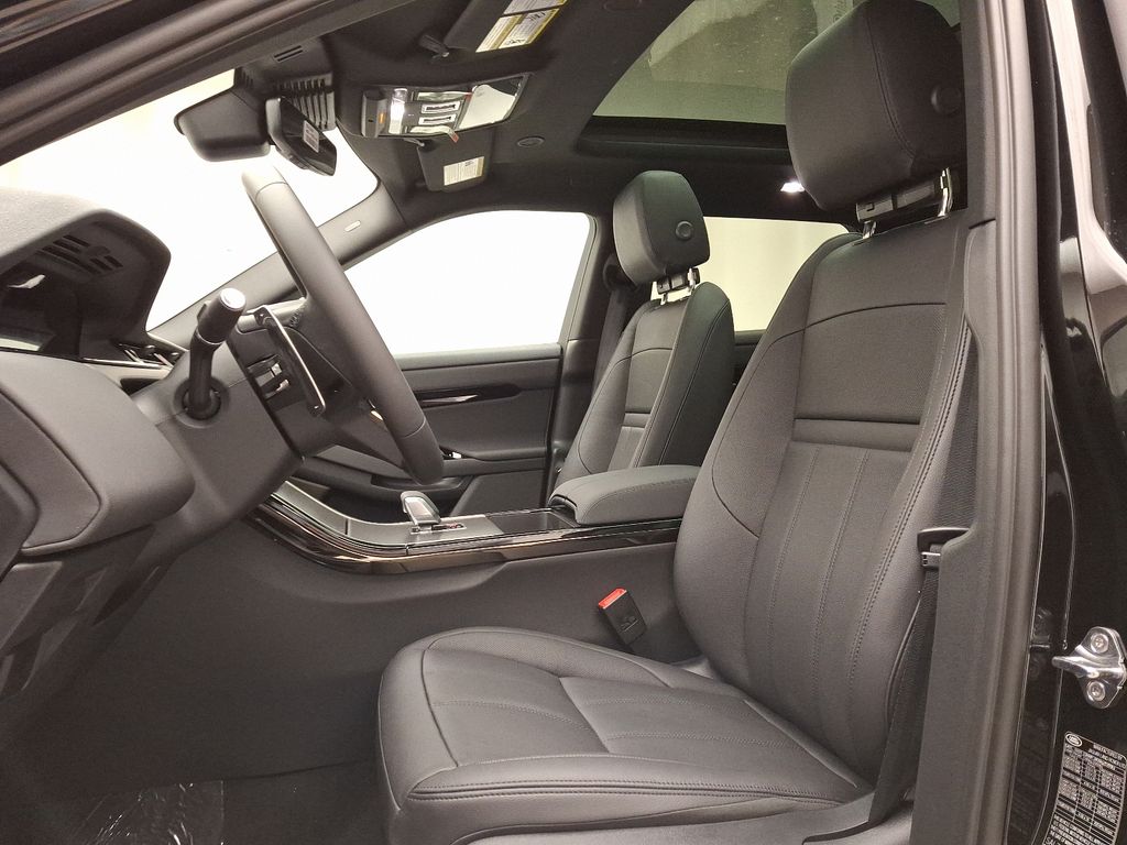 2026 Land Rover Range Rover Evoque S 8