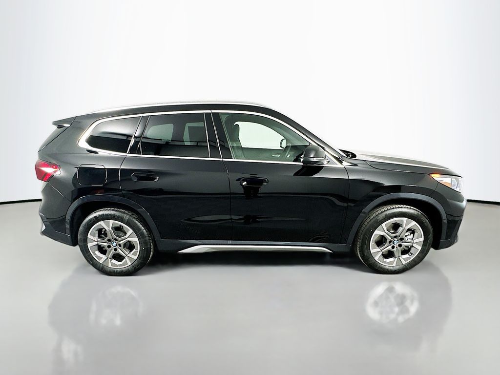 Thumbnail: 2026 BMW X1 - 4