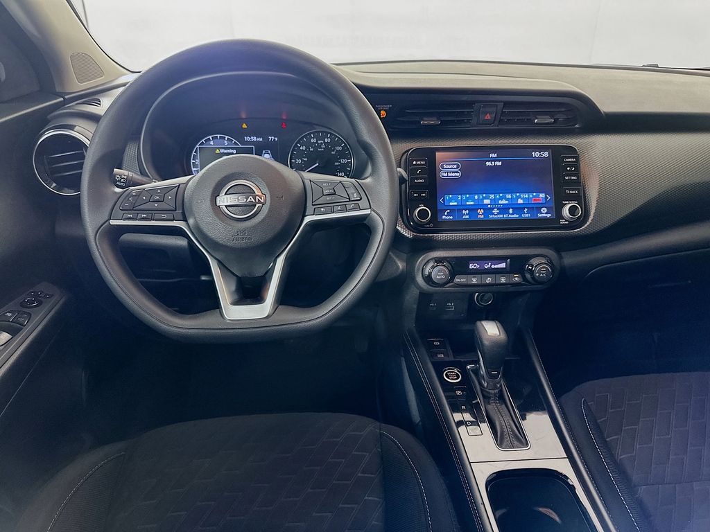 Thumbnail: 2022 Nissan Kicks - 21