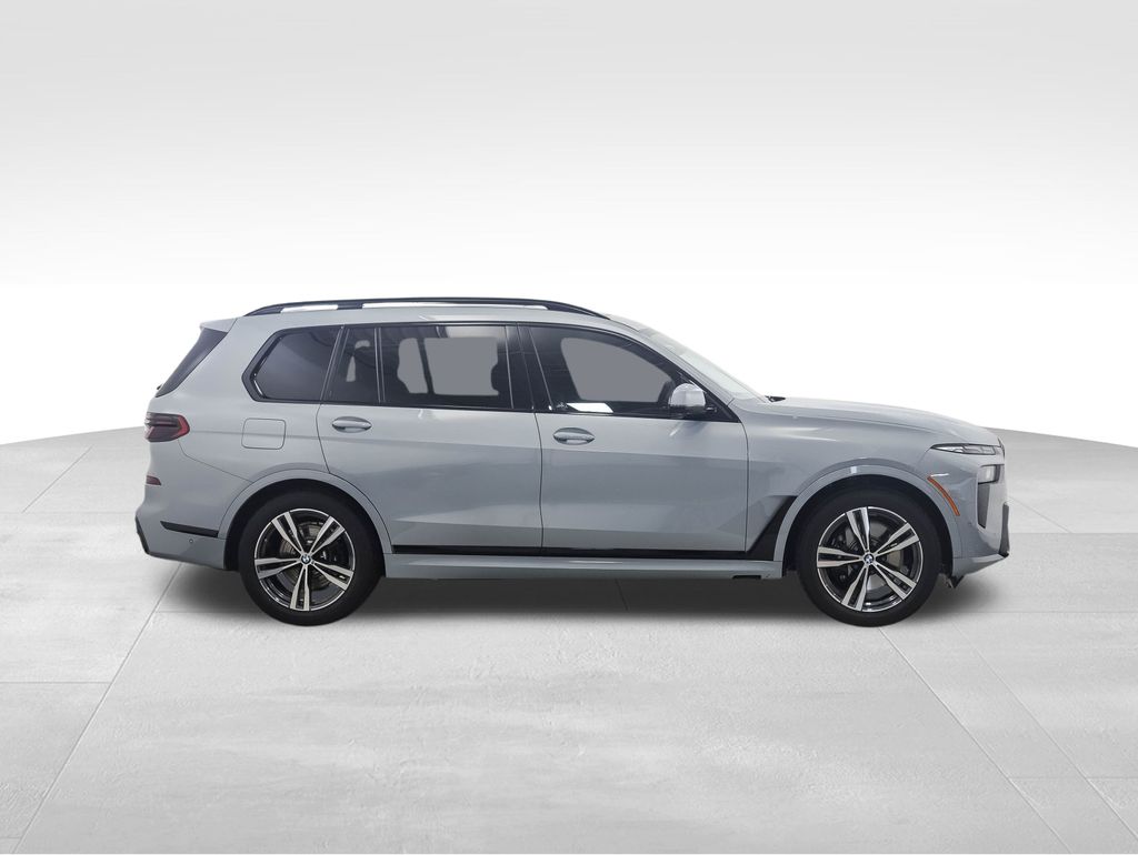 Thumbnail: 2024 BMW X7 - 6