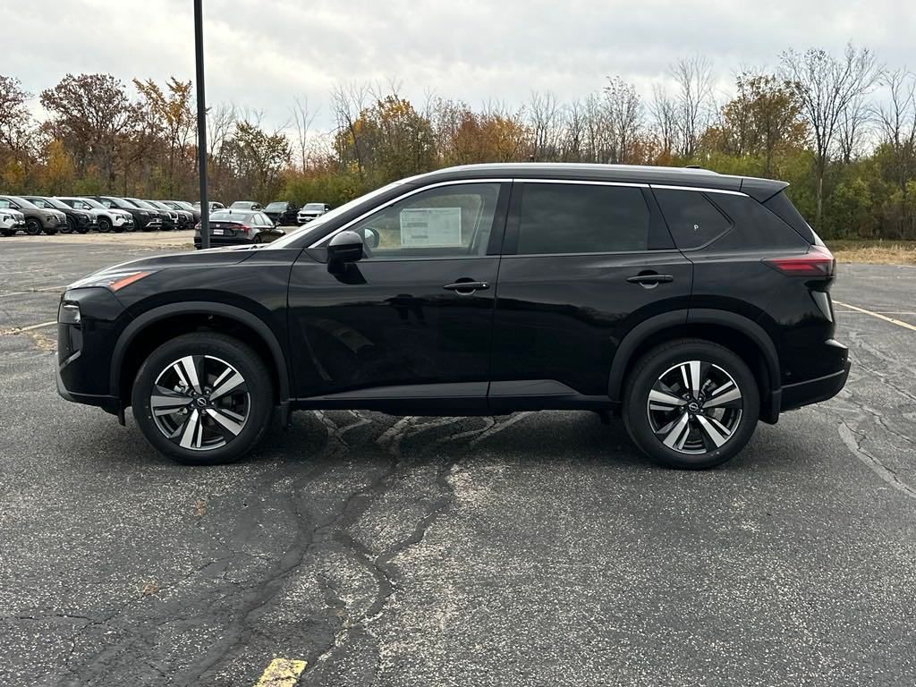 2025 Nissan Rogue SL photo