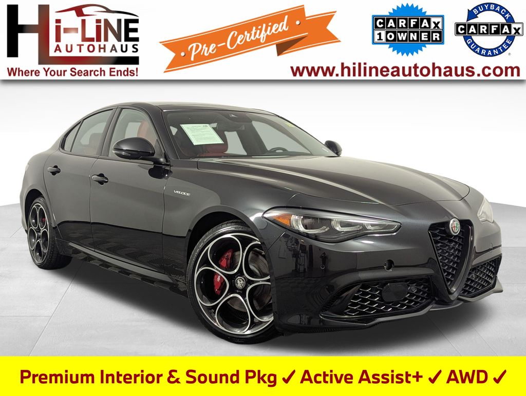 Vulcano Black Metallic 2024 Alfa Romeo Giulia Sedan All-Wheel Drive 8-Speed Automatic