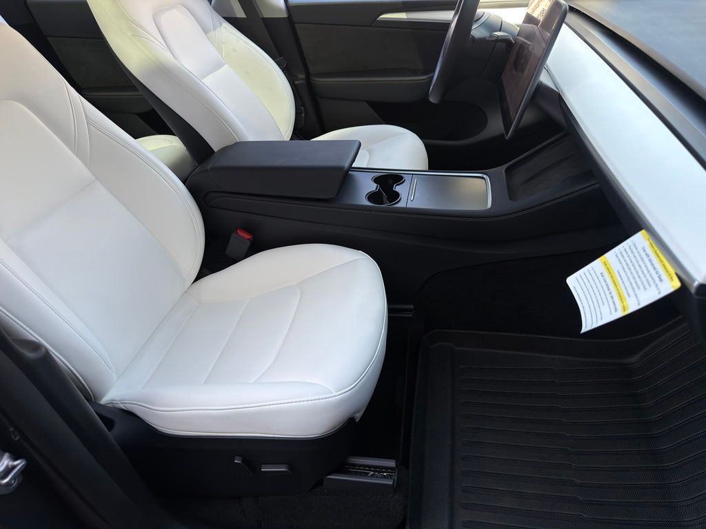 Used 2023 Tesla Model Y SUV