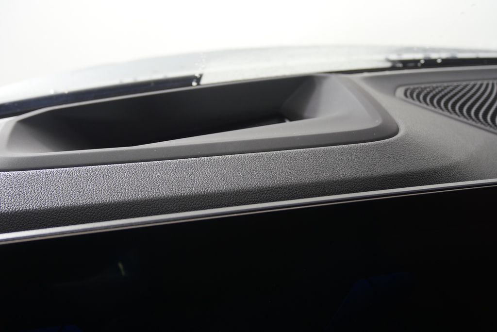 Thumbnail: 2024 BMW i4 - 24