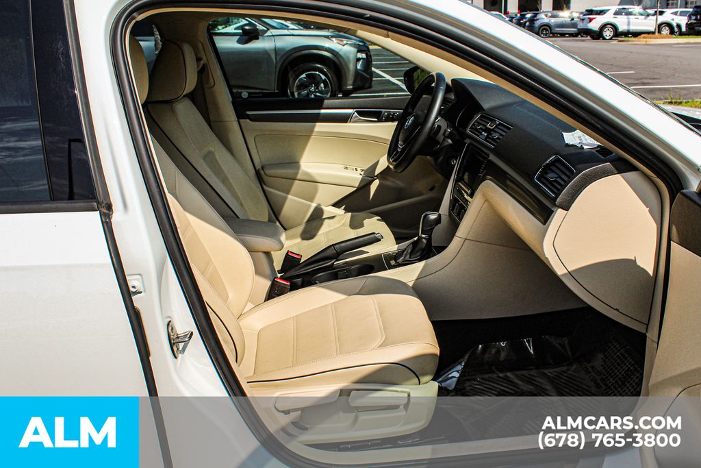 Used 2018 White Volkswagen 2.0T R-Line image 19
