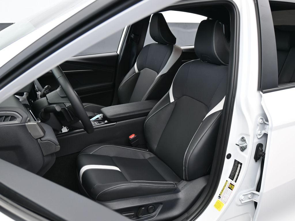 Used 2026 Wind Chill Pearl Toyota SE image 10