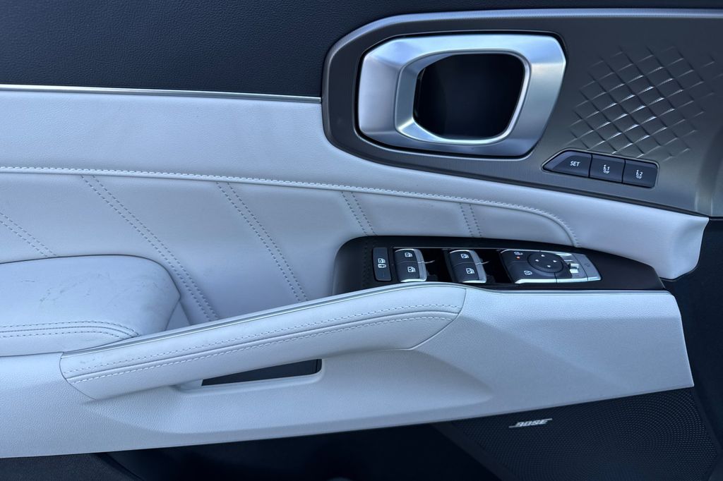 new 2026 Kia Sorento Hybrid car, priced at $49,095