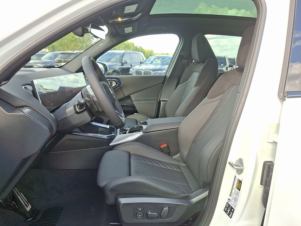 Thumbnail: 2026 BMW X3 - 6