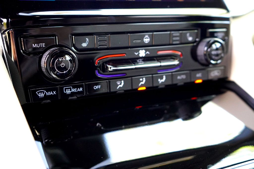 New Car 2025 Jeep Grand Cherokee  Limited For Sale Under $50,000 In Taylor, Texas